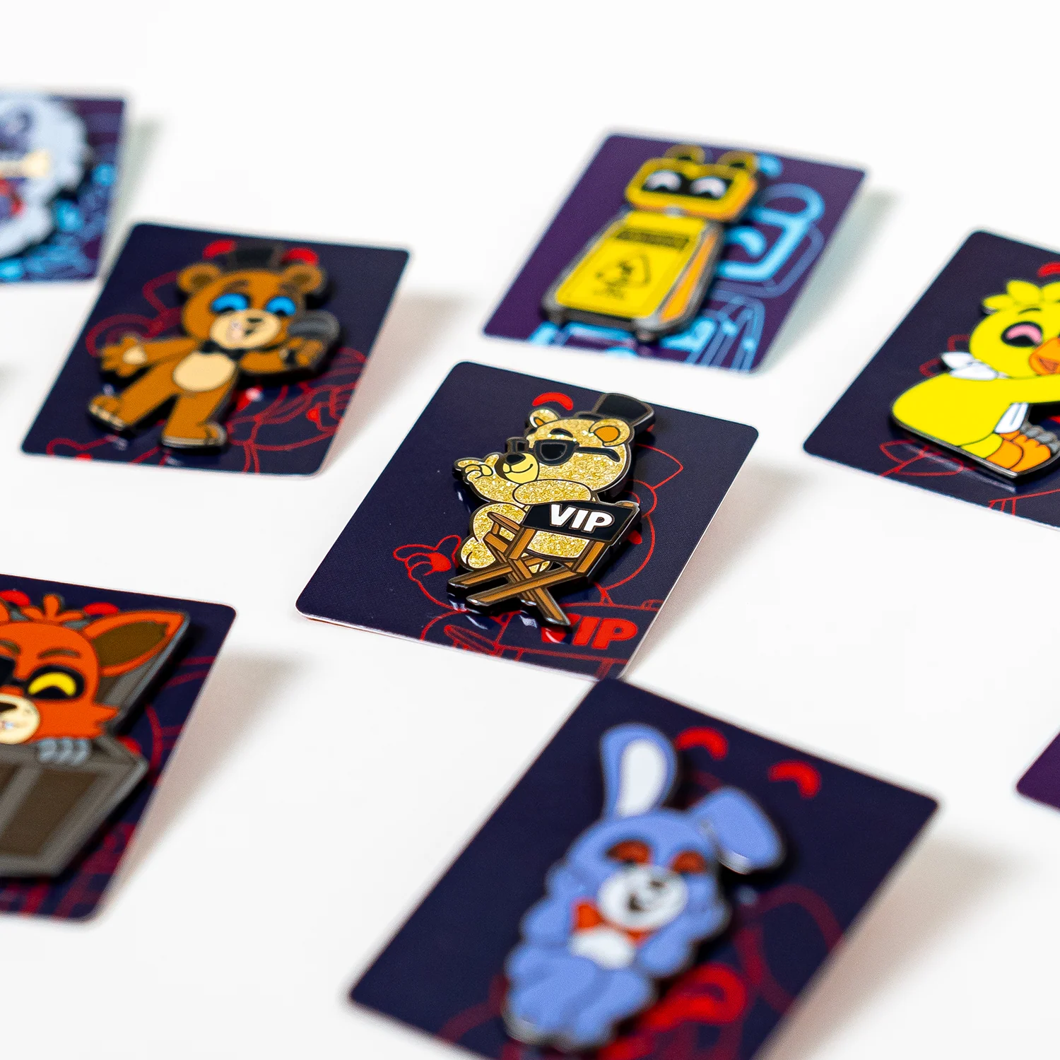 Golden Freddy Pin - Image 4